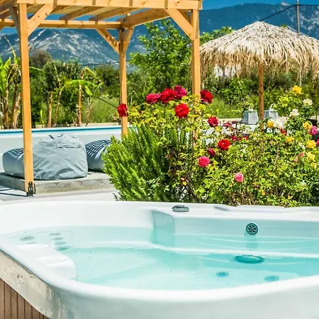 Ai Helis Beach House Villa