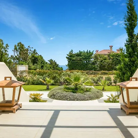 Ai Helis Beach House וילה סבורונטה